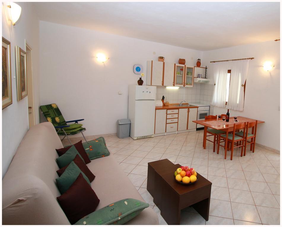 Apartment Benjamin Rogoznica Kültér fotó